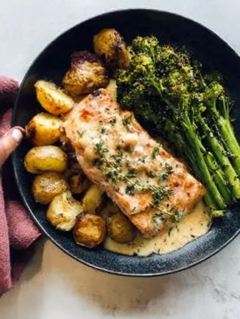 Baked Salmon with Amazing Lemon Sauce